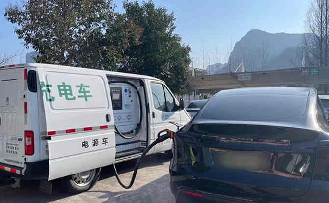 龙城区汽车搭电